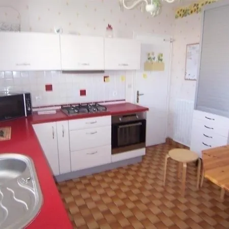 20 Villa *